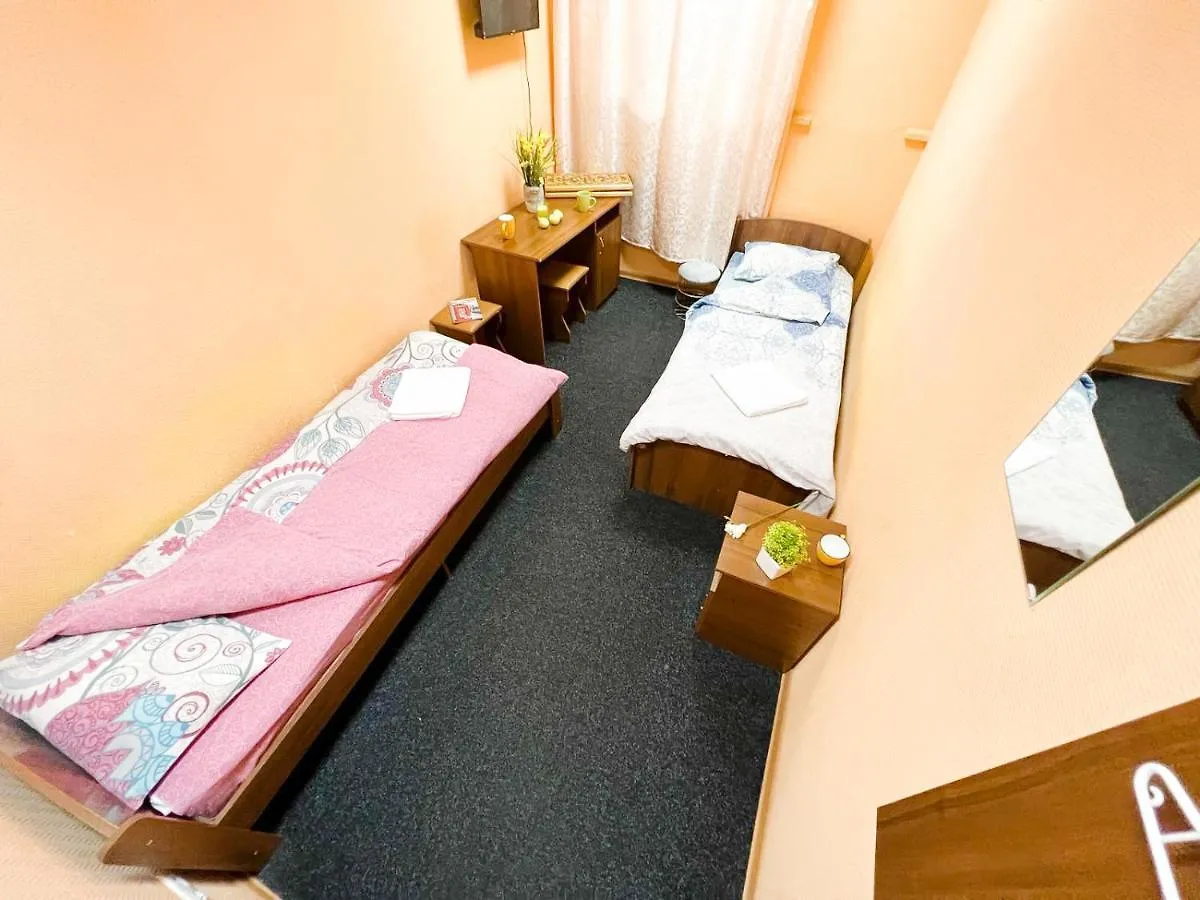 Mini Hotel Near Arena City Kyiv 2*,